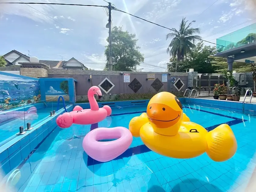 Pantai Klebang48 beach pool Villa/32 Orang/Kolam - Image 1