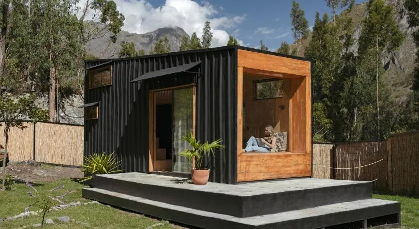 Earth Tones Tiny Homes & Suites - Image 1