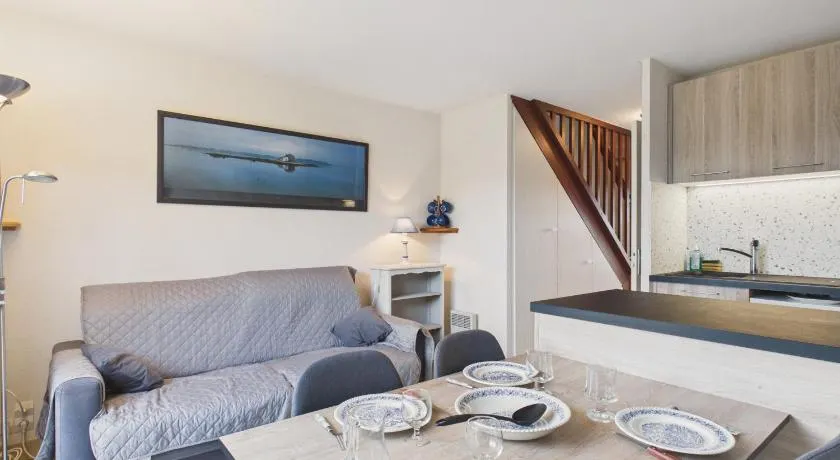 Maison en pierre à 350m de la plage pour 4 - Image 1