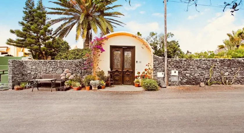 Casa Verde - Image 1