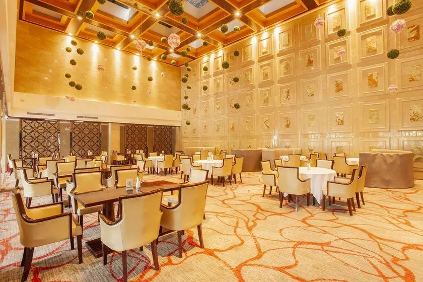 Lianhua Hotel - Image 1