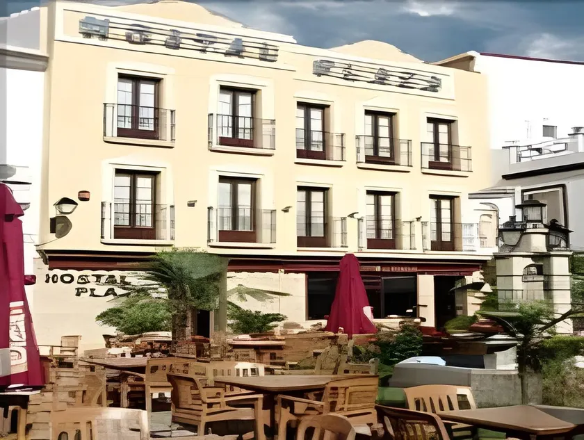 Hostal Plaza - Image 1