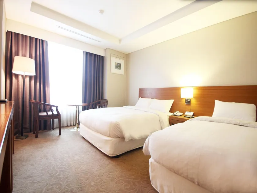 Seoul Rex Hotel - Image 1
