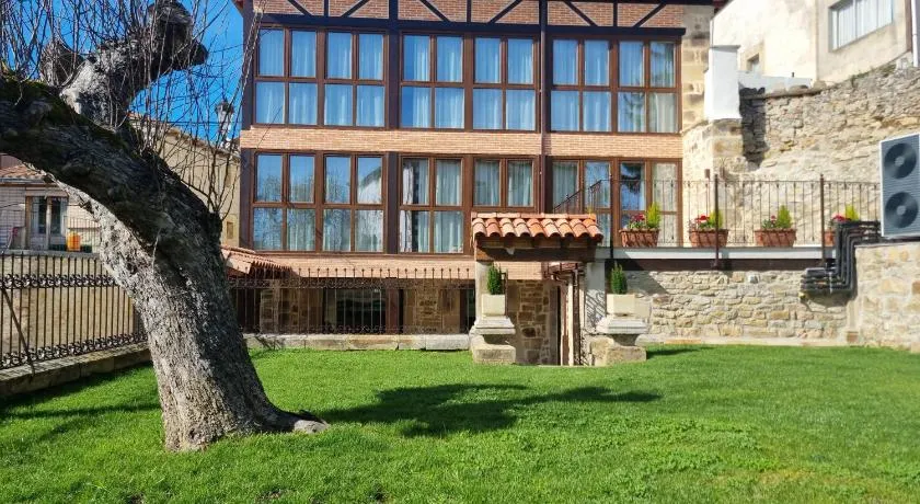 VALGALA Hotel Rural - Image 1