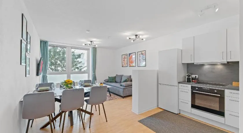 Stuttgart Airport & Messe Apartment - Image 1