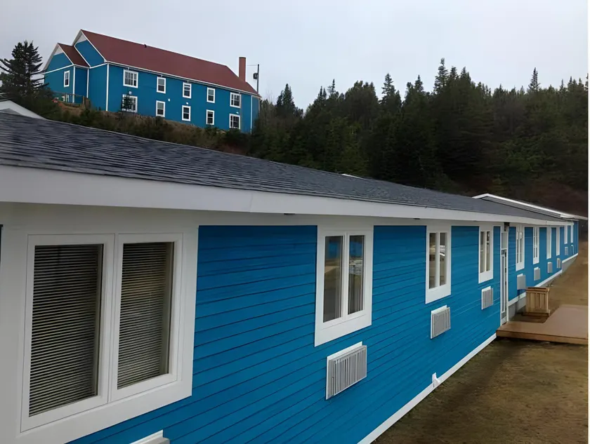 Anchor Inn Hotel and Suites - Image 1