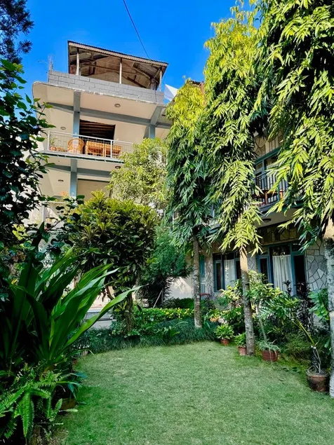 Hotel Monal - Image 1