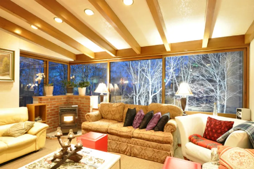 Tsubame Highland Lodge燕ハイランドロッジ - Image 1