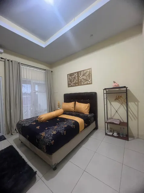 Al-Husna Homestay - Image 1