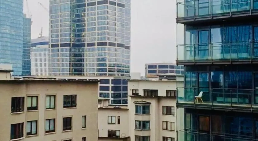 Platinum Towers Hotel Apartments with parking - Image 1