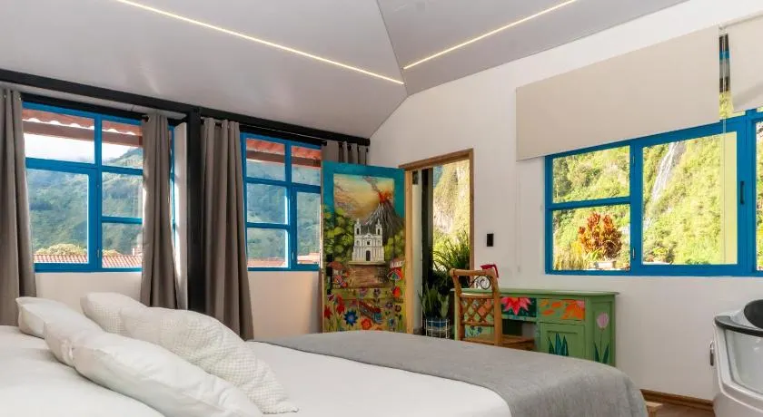 Hotel De Mi Pueblo - Image 1