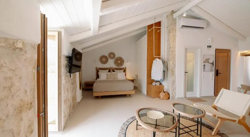 Oceanis Suites Living Parga - Image 1
