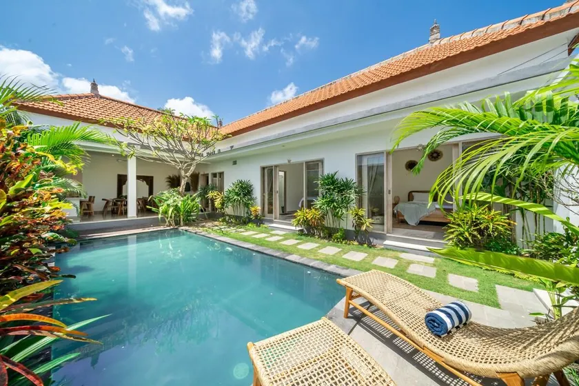 Villa Margherita 3 Bedroom Canggu Swimming Pool - Image 1
