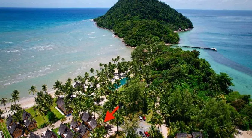 Beach Club Villa Koh Chang - Image 1
