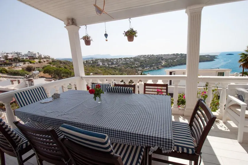 4 Yatak Odalı Şık Villa - Image 1