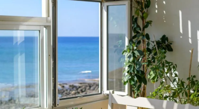 Vista Mare - Image 1