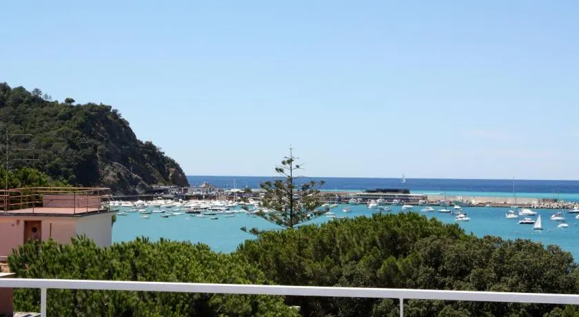 Hotel Genova - Image 1