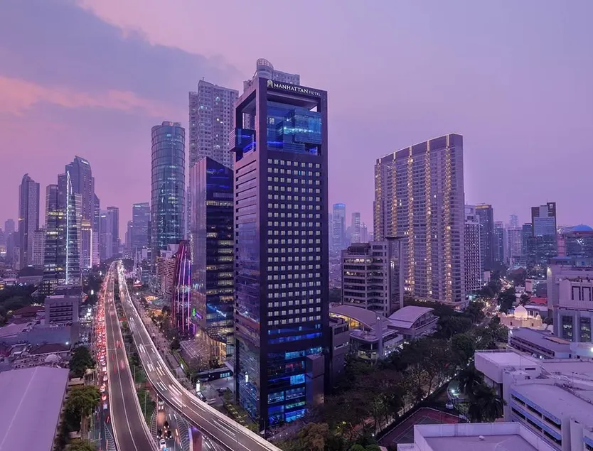 Manhattan Hotel Jakarta - Image 1