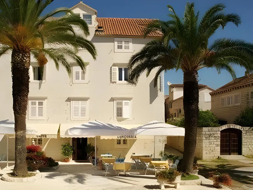 Hotel Concordia - Image 1