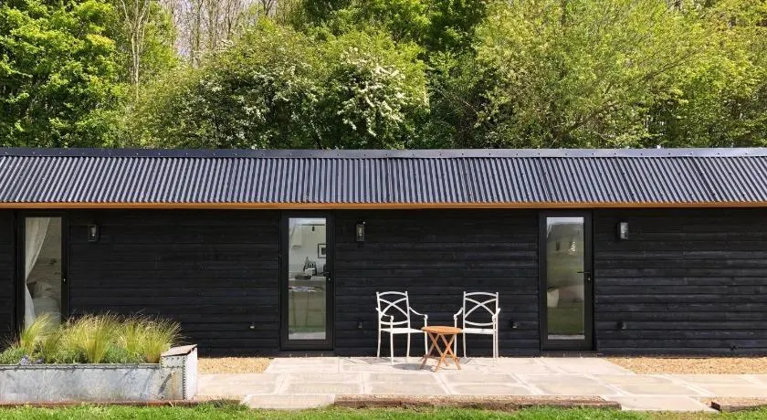 The Hopper Huts - Image 1