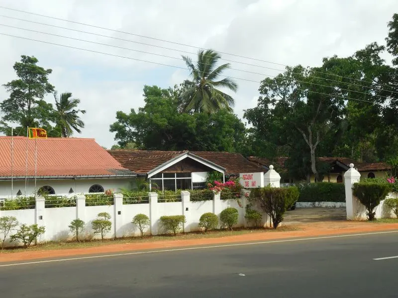 Habarana INN - Image 1
