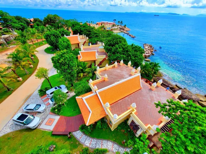 Try Palace Resort Sihanoukville - Image 1