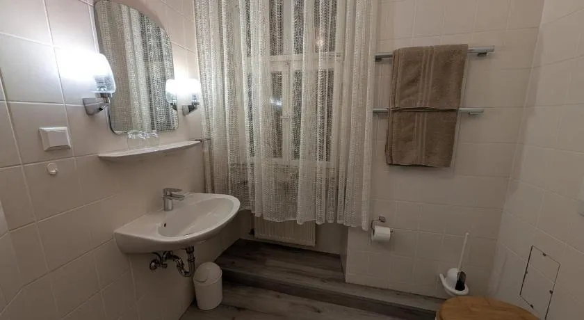 Serviced Rooms ''Krone'' - Image 1
