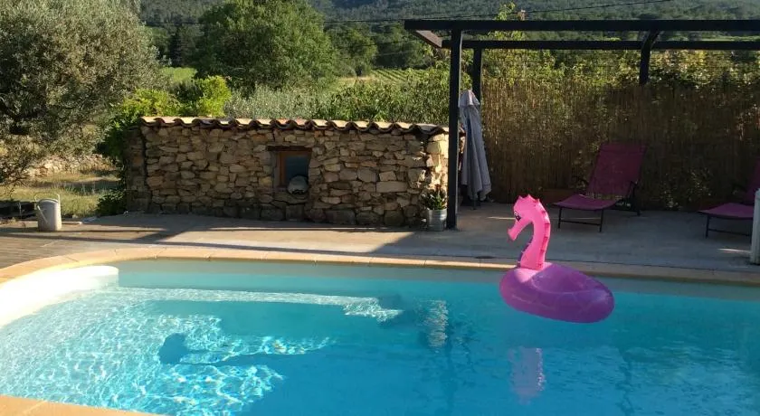 l'Oustaou B&B Piscine & Spa - Image 1