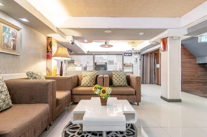 The Richy Place Guest House - Image 1