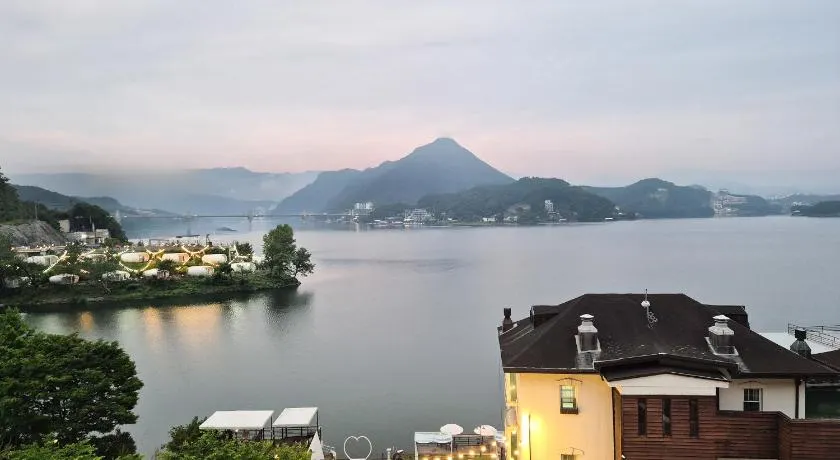 Interlaken Stay - Image 1
