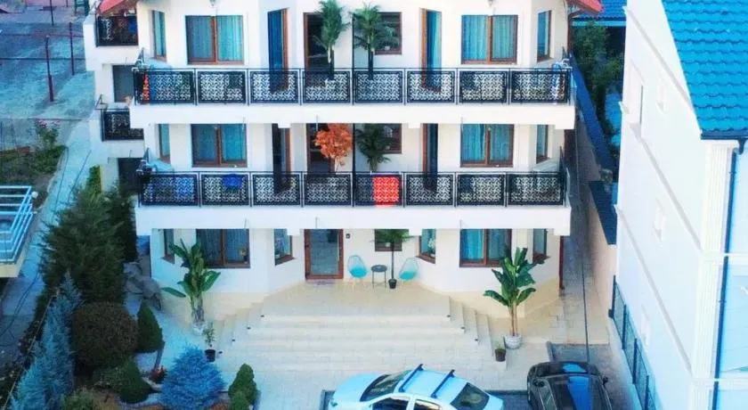 Turquoise Konak - Image 1