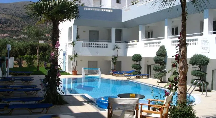 Emerald Malia - Image 1