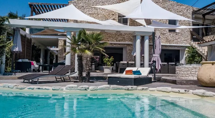 Villa Petra Bianca Suites & Chambres - Image 1