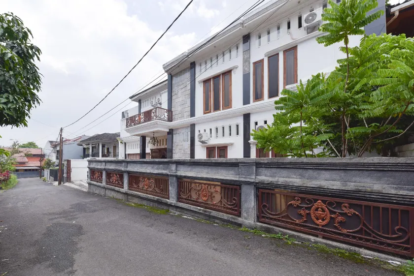 RedDoorz Syariah near Dago Pakar 2 - Image 1