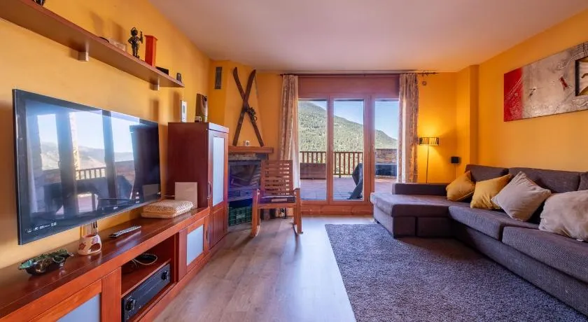 Barthe Holidays I Apartamento rústico en El Tarter 6PAX I Gran terraza con vistas al valle, ideal para familias o grupo, Parking I Rossinyol - Image 1