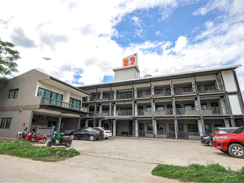 B2 Lanna Boutique & Budget Hotel - Image 1