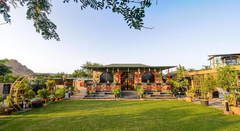 Skyza farms 5 BHK Rustic Villa with Pool & Garden - Image 1