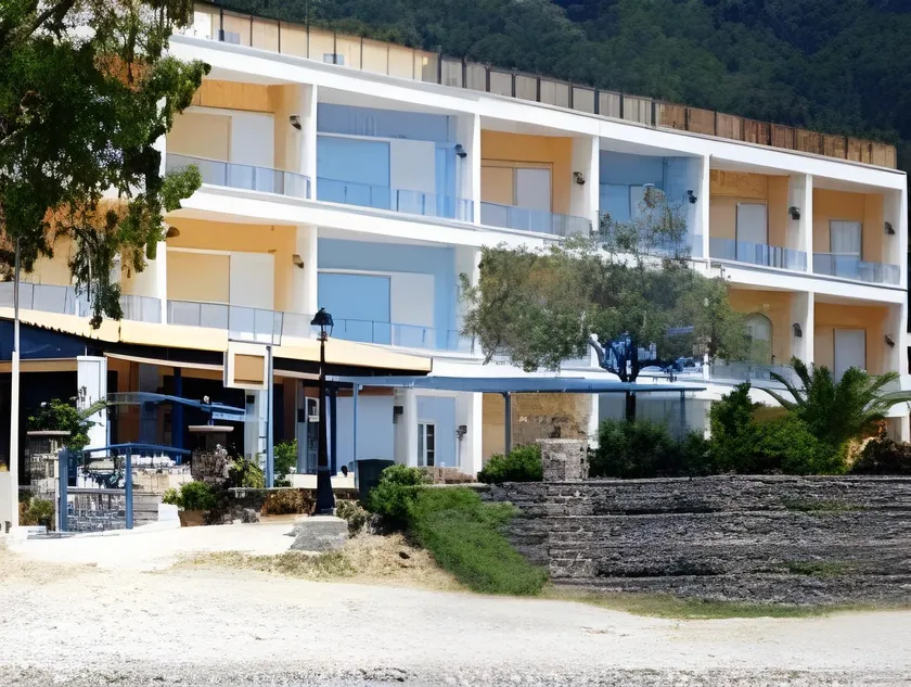 Helen Hotel - Image 1