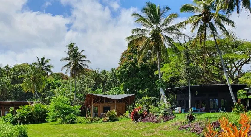 Kalani Oceanside Retreat - Image 1