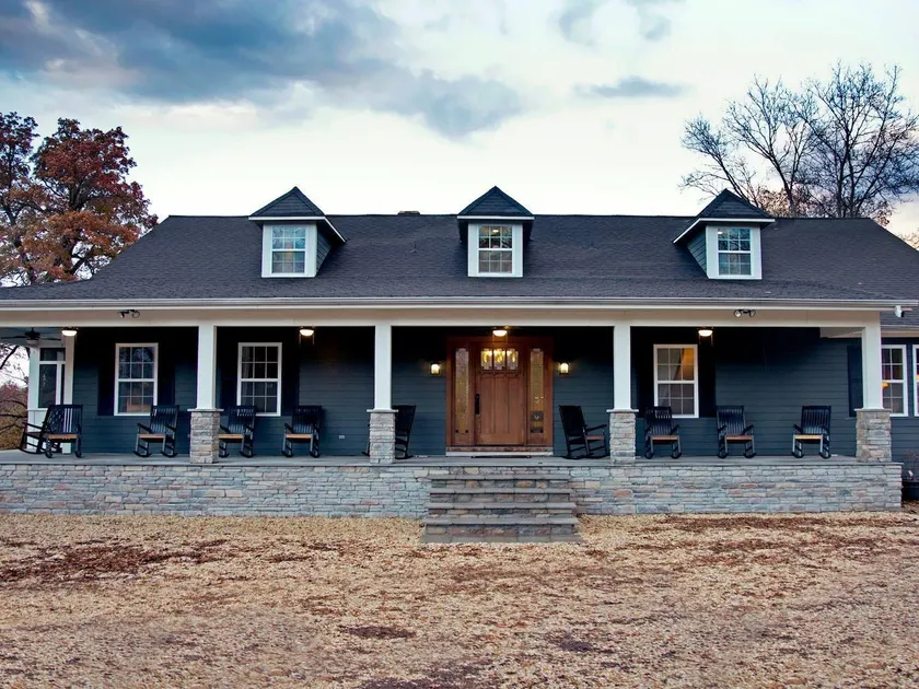 Overlook Farm - Image 1