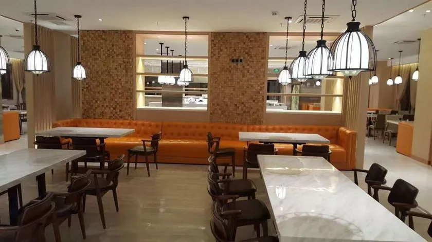 Aiport Apartment-stlye Hotel - Image 1