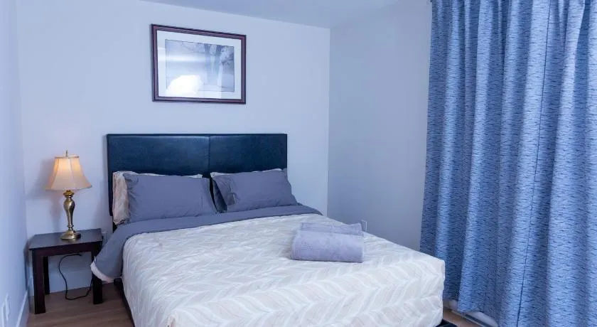 Honeycomb Suite - Image 1
