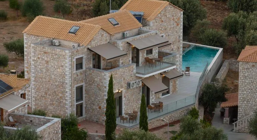 Liokrina suites - Image 1