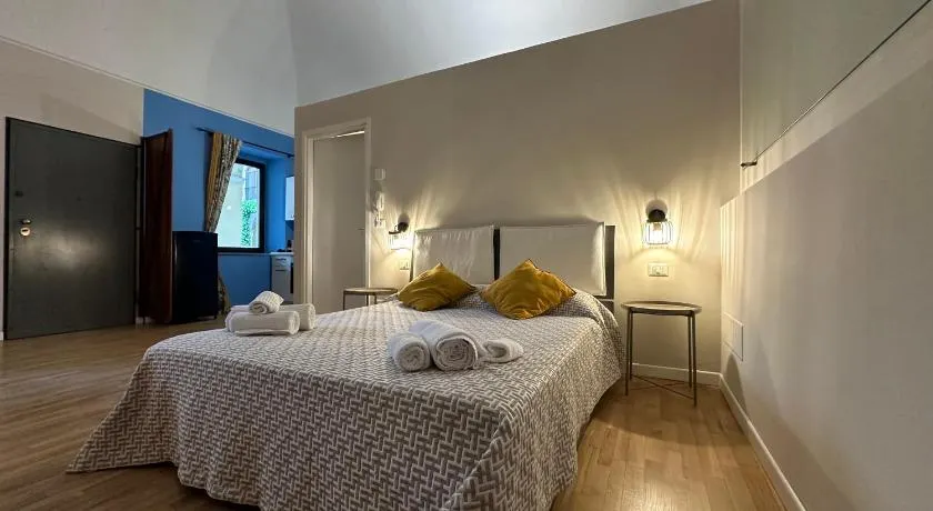 Center One - Loft Ampio in Centro Storico - TV 75" WiFi - Cinelli Apartment - Image 1
