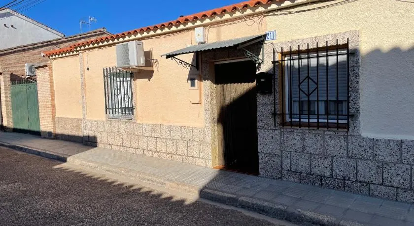 Casa Alberche a 9Km Talavera - Image 1