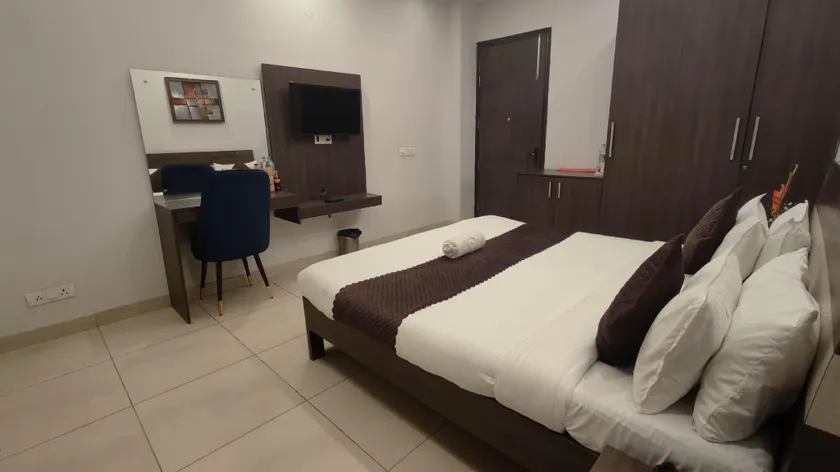 Akshay corporate hotel - Image 1