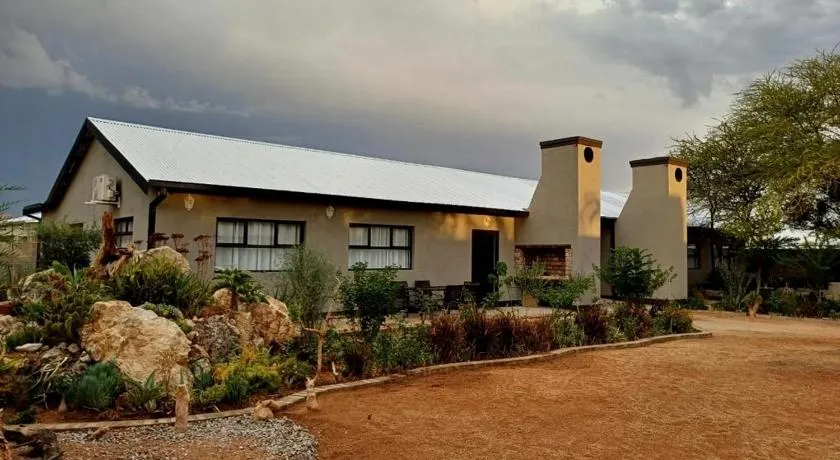 Knowhere Selfcatering Unit 2 - Image 1