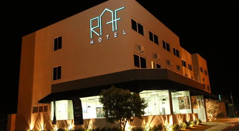 Raf Hotel - Image 1