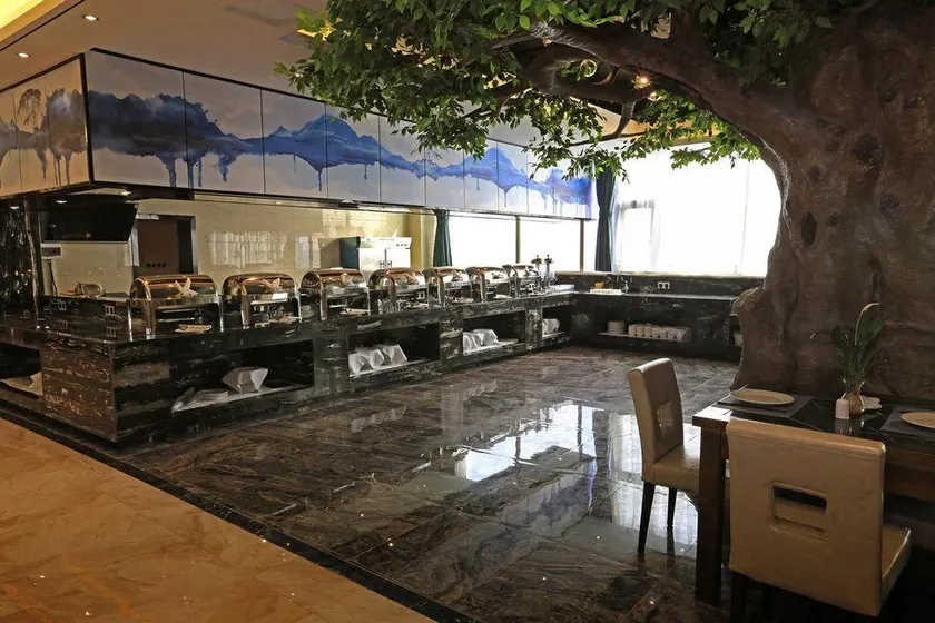 Jiujiang Chengtou Hotel - Image 1