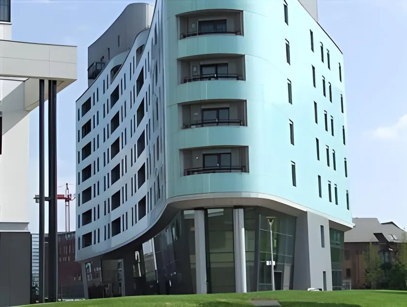 Gateway Serviced Apartments - Image 1
